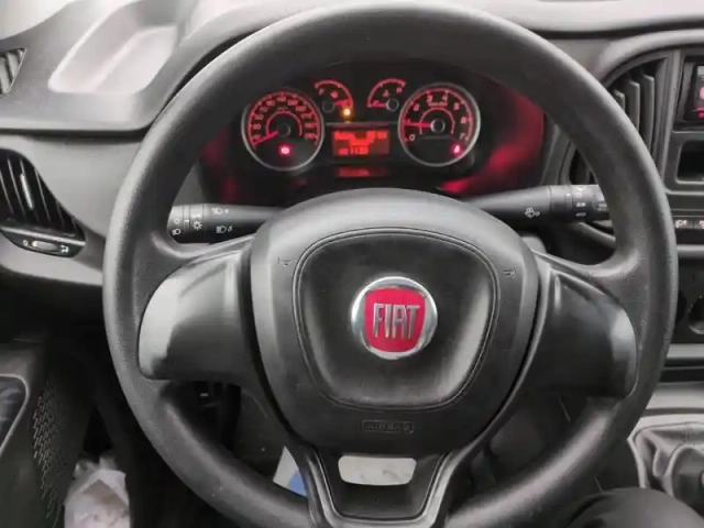 Fiat Doblo cargo 1.3 multijet 95ch pack usb clim e6 — photo 25