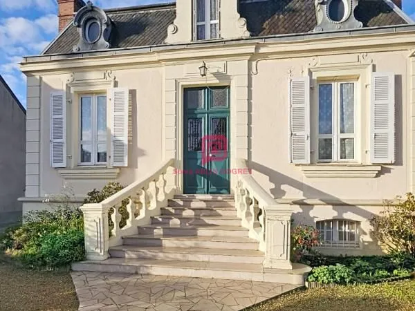 Maison 5 pièces 85 m²