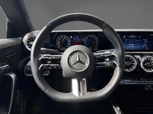 Mercedes Cla 250 e hybrid eq coupé amg — photo 17