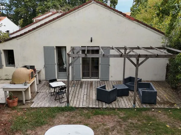 Maison 6 pièces 142 m²