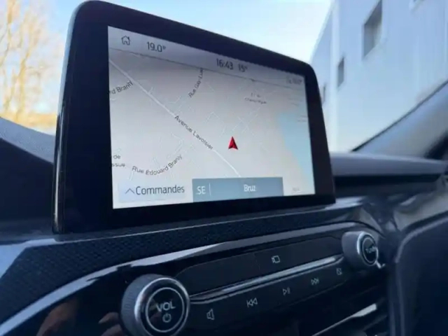 Ford Kuga 2.5 duratec 225ch phev st-line bva — photo 20
