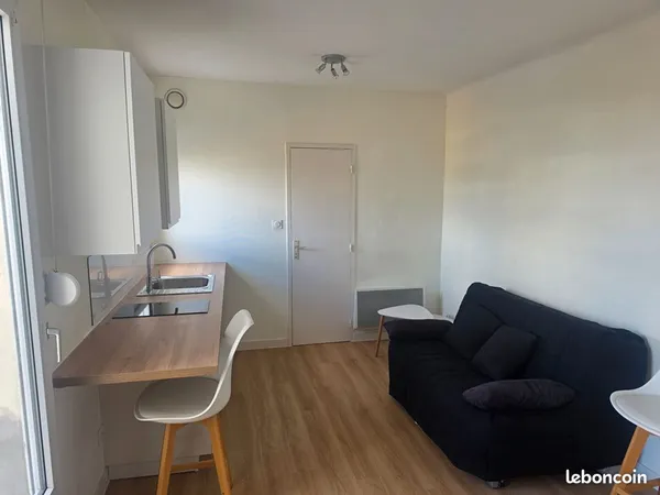 Studio 1 pièce 17 m²