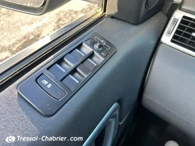 Land Rover Discovery Sport mark iii td4 150ch bva hse — photo 28