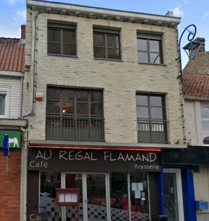 Immeuble de rapport à Wormhout mixte Café / Restaurant + Appartement Murs et Fonds