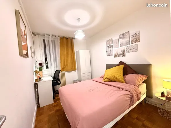 Chambre coloc FILLES centre Tarbes