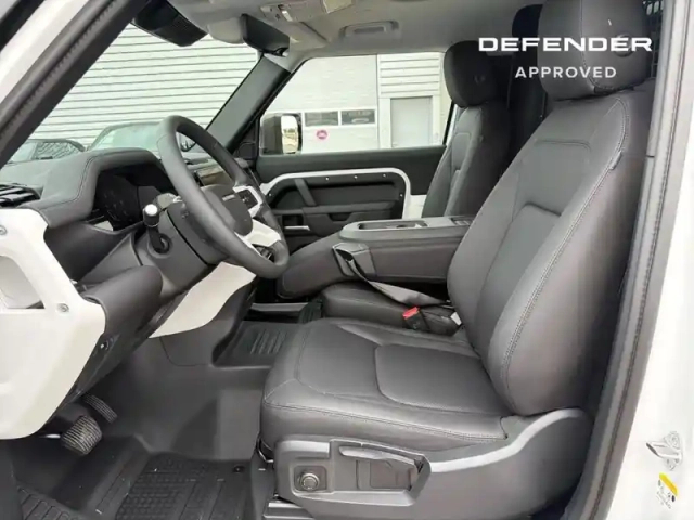 Land Rover Defender 90 3.0 d200 hard top s — photo 8