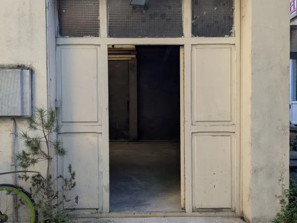 Vends local commercial 115m² Arcueil