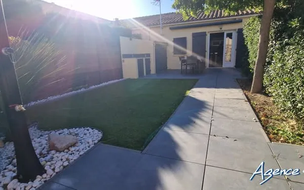 Maison en parfait état avec jardin de 68m² et parking