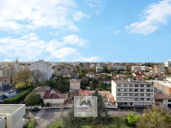 Vends T4 - 80.66m² - Bordeaux 33200