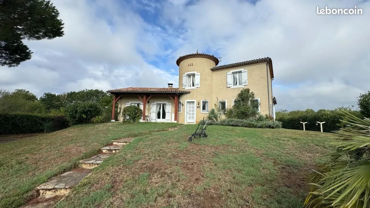 Photo 1