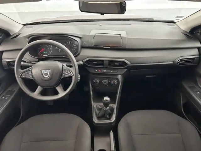 Dacia Sandero sce 65 - 22 — photo 4