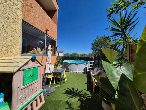 T4 80 m2 en rez-de-jardin - Le Pradet
