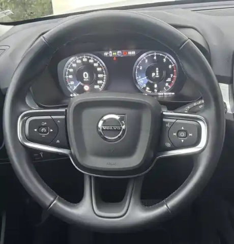 Volvo Xc40 b3 163 ch dct7 — photo 4