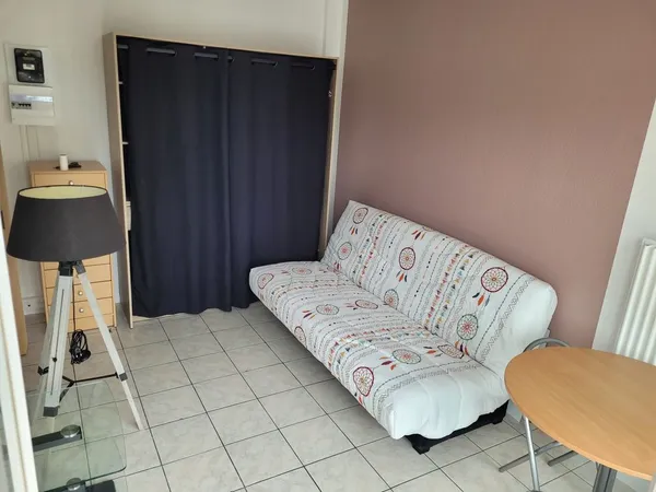 Studio Meublé