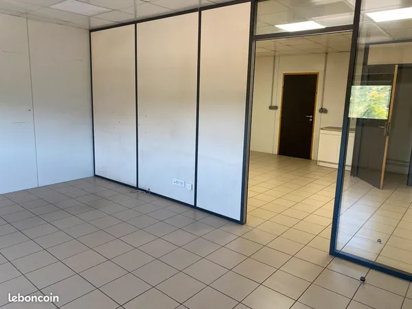 Bureau + dépôt
