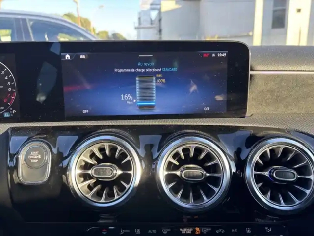 Mercedes Classe A 250 e hybrid eq amg line — photo 17