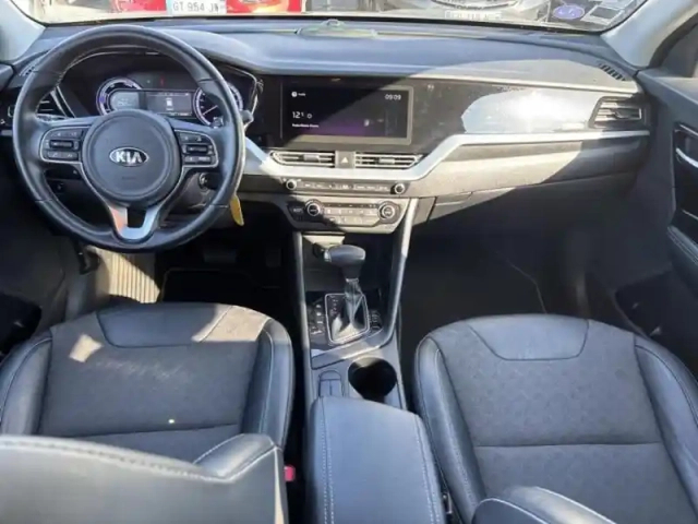 Kia Niro 1.6 gdi 105ch isg + plug-in 60.5ch active dct6 5cv — photo 14