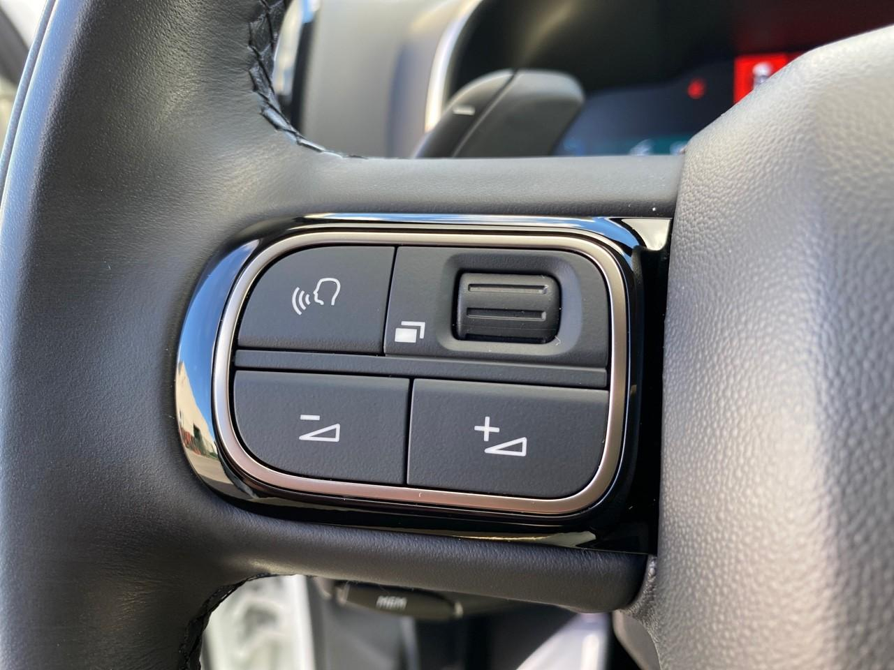 Citroën C5 Aircross hybrid rechargeable 225ch shine pack e-eat8 — photo 26
