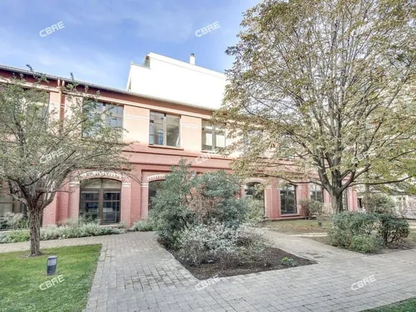 Bureaux 2571 m²