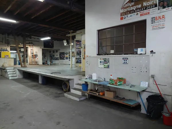 Entrepôt / local industriel Mazamet 330 m2