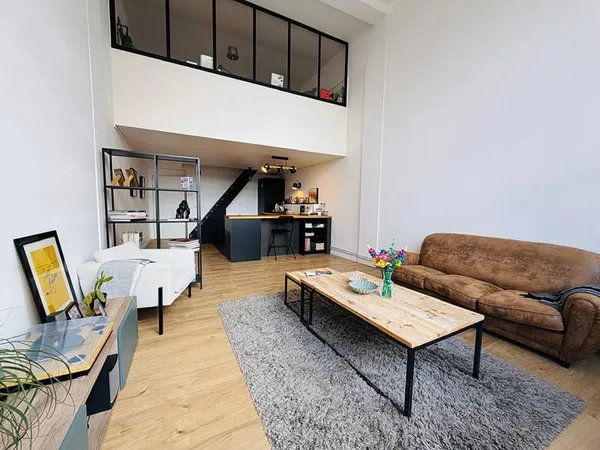 Un appartement lumineux en plein centre ville