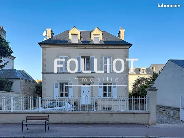 Maison 8 pièces 170 m²