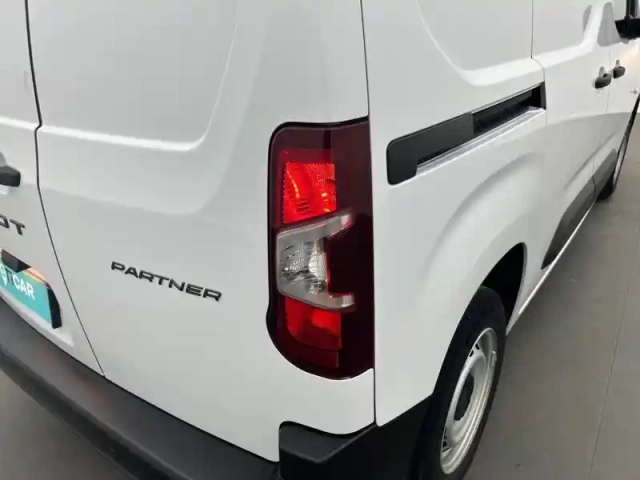 Peugeot Partner fourgon m 650 kg bluehdi 100 s&amp;s bvm6 — photo 41
