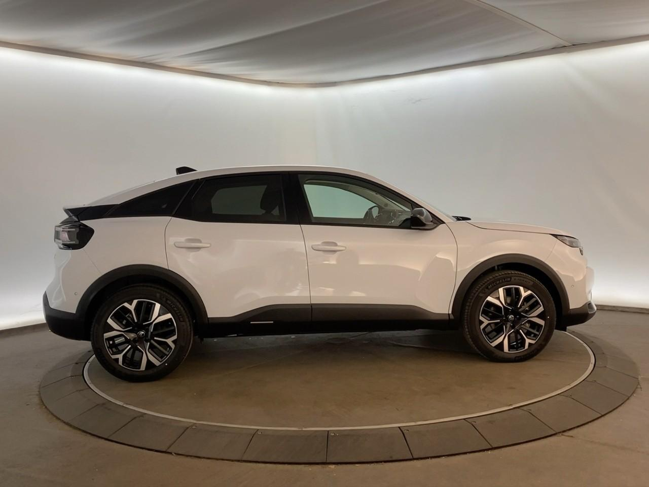 Citroën C4 hybride 145 ch e-dcs6 max — photo 4