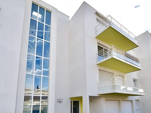 Royan, Appartement 2 chambres avec terrasse et garage proche