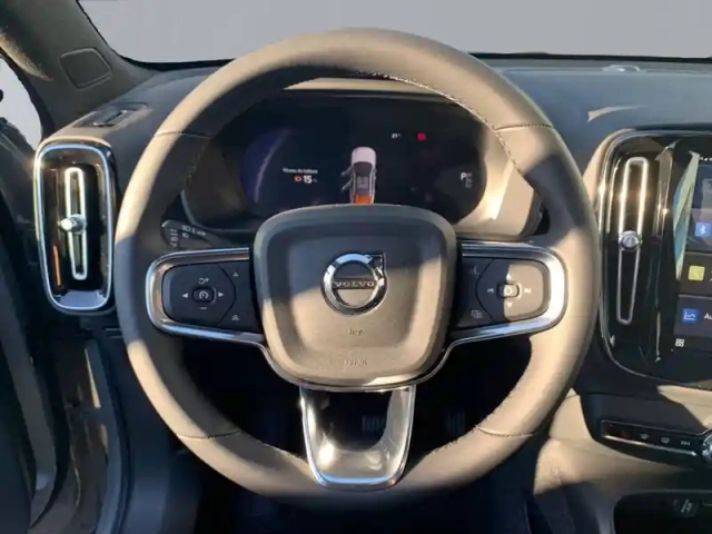 Volvo C40 recharge 238 ch 1edt — photo 34