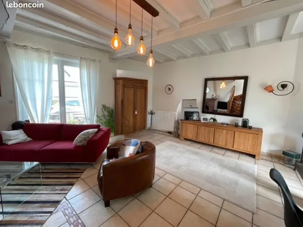 Maison 7 pièces 163 m²