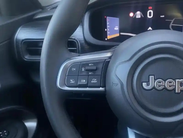 Jeep Avenger 1.2 turbo t3 100 ch altitude + — photo 7
