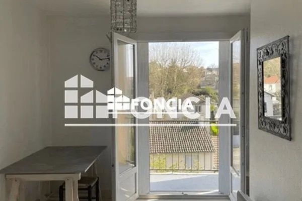 APPARTEMENT_MEUBLE