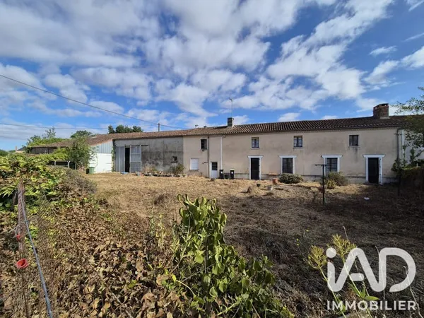 Maison 7 pièces 240 m²