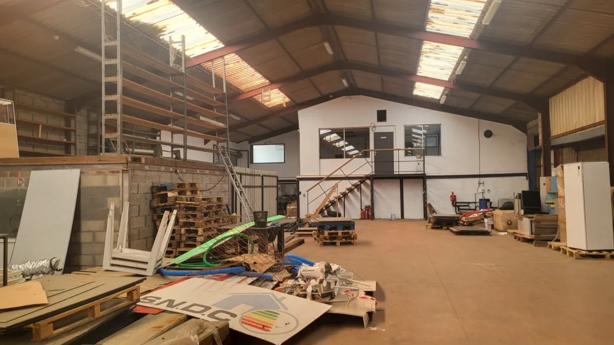 Photo 3