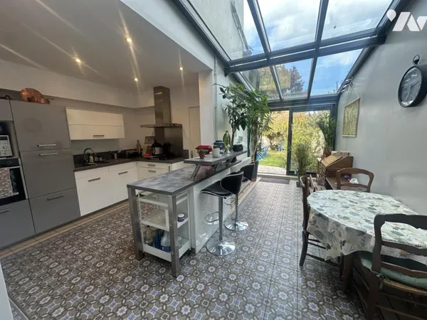 Maison 5 pièces 130 m²