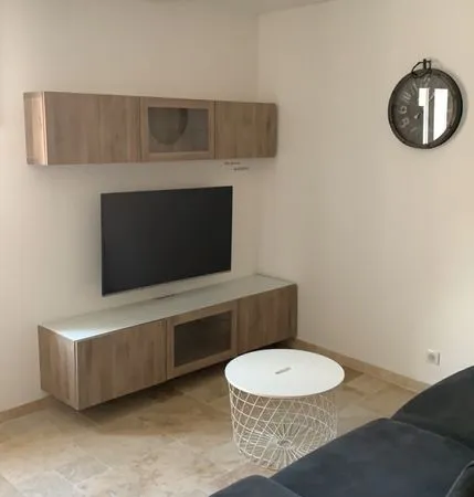 Studio T1 Meublé
