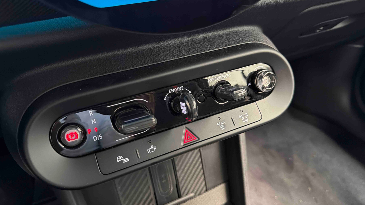 Mini Cooper Cabriolet JCW 231 ch DKG7 — photo 14