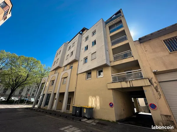 Parking/box CHAMBERY