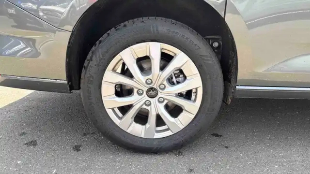 Ford Transit Connect fgn 1.5 ecoboost 150ch l2 phev dct6 — photo 15