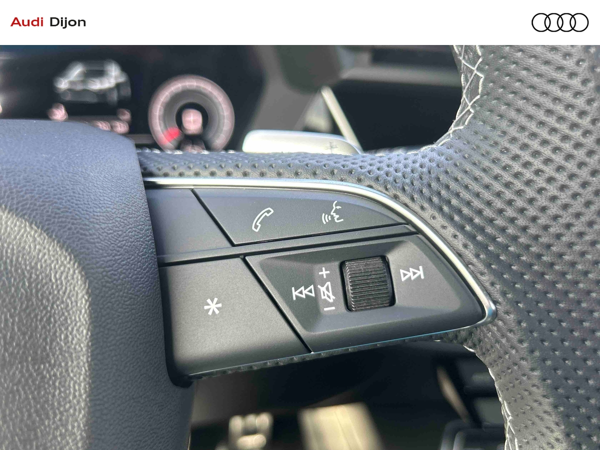 Audi A3 Sportback TFSI Mild Hybrid 150 S tronic 7 — photo 27