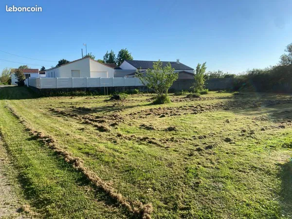 Terrain 805m2
