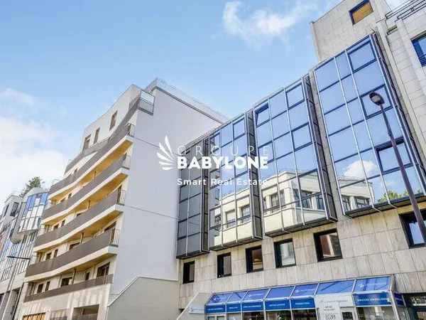 Bureaux 297 m²