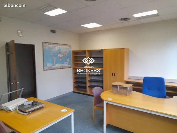 Bureaux 1250 m² Orléans