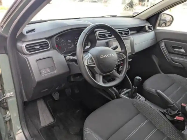 Dacia Duster 1.0 eco-g 100ch  journey 4x2 — photo 20