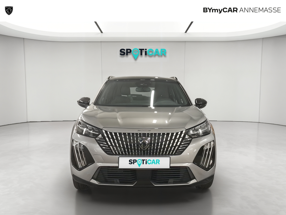 Peugeot 2008 Hybrid 145 e-DCS6 — photo 8