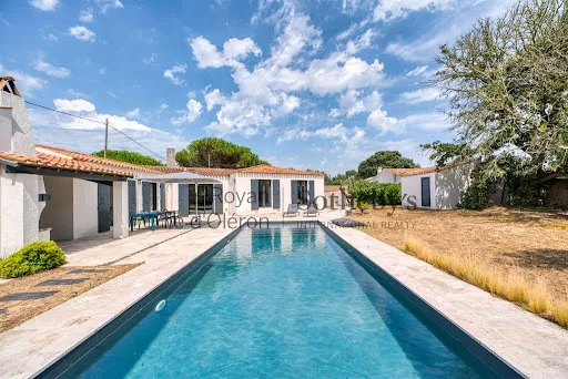 Maison 6 pièces 143 m²