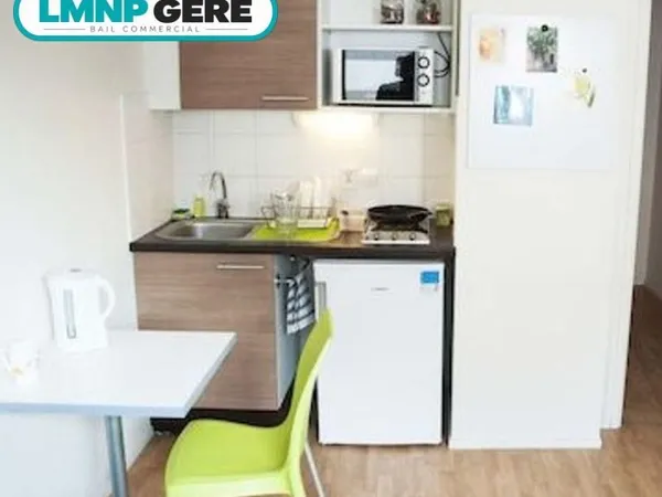 Studio 1 pièce 21 m²
