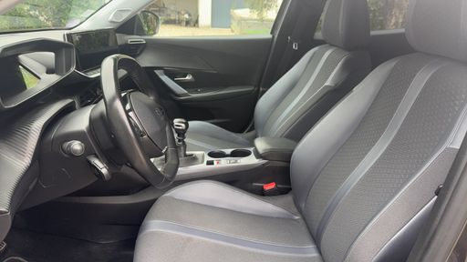 Peugeot 2008 1.2 PureTech 130 - Allure Pack – 2020 – 108671 km – Essence – Boîte Manuelle — photo 13