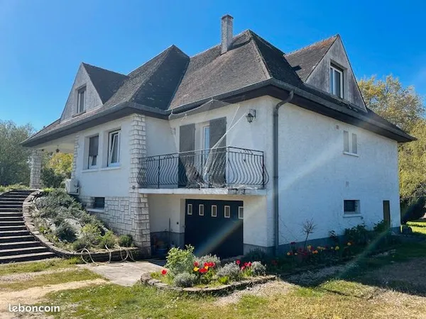 Maison 6 pièces 188m2